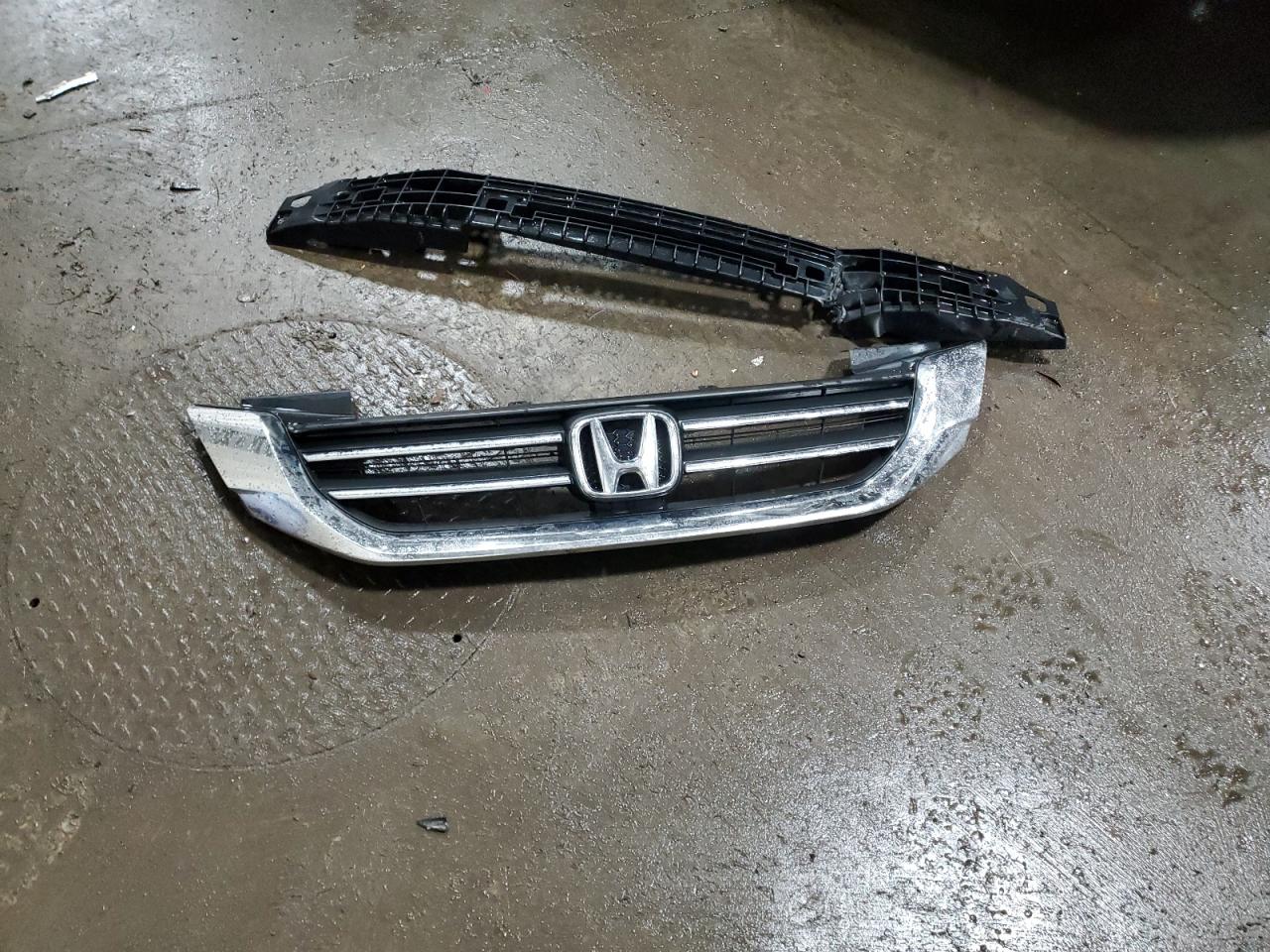 VIN 1HGCR2F34DA240363 2013 HONDA ACCORD no.12