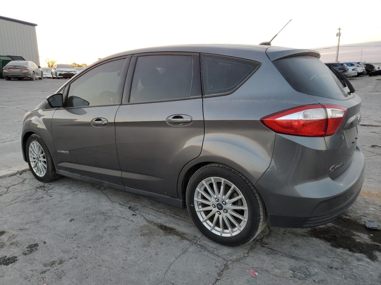 VIN 1FADP5AU3DL509165 2013 FORD CMAX no.2