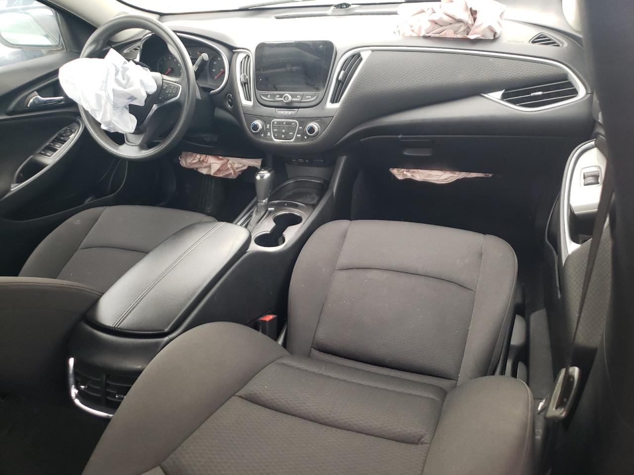 2020 Chevrolet Malibu - Image 8