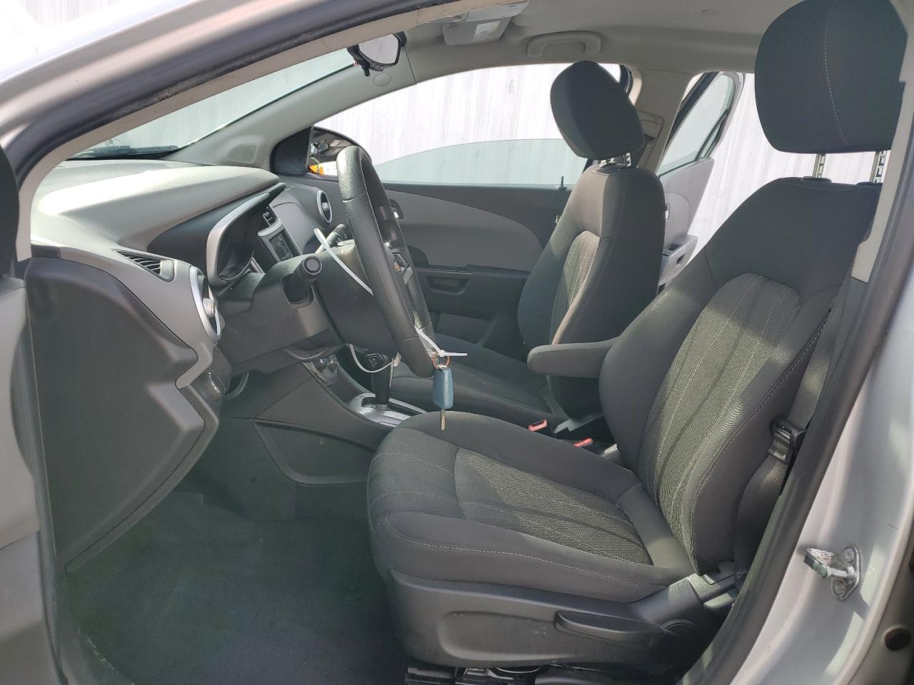 2018 Chevrolet Sonic Lt VIN: 1G1JD5SG1J4113426 Lot: 82367784