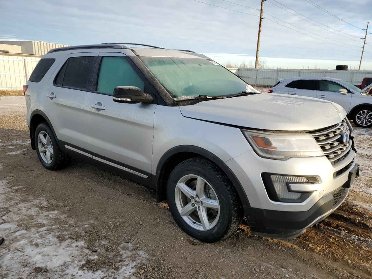 2017 Ford Explorer - Image 4