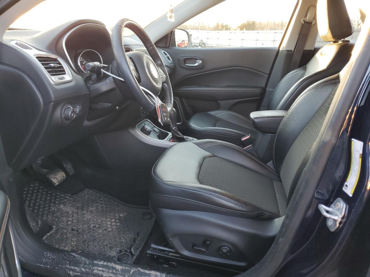 2019 Jeep Compass - Image 7