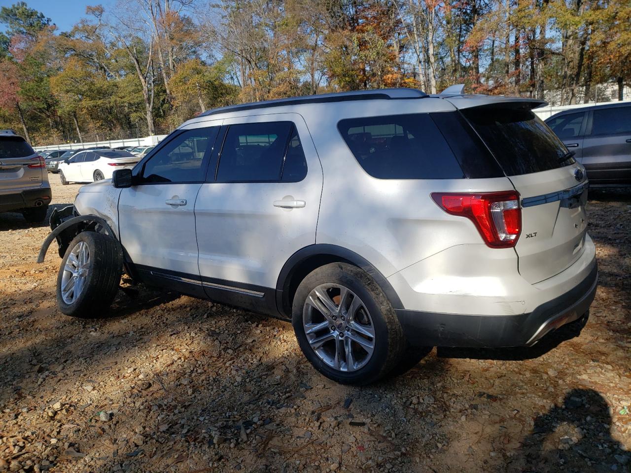 VIN 1FM5K7D82GGB83973 2016 FORD EXPLORER no.2