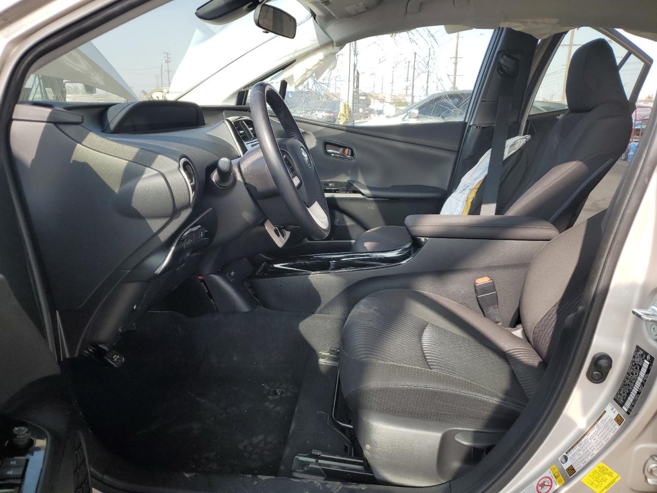 2017 Toyota Prius - Image 7