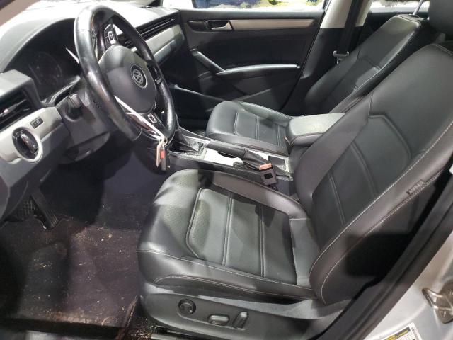  VOLKSWAGEN PASSAT 2020 Сріблястий