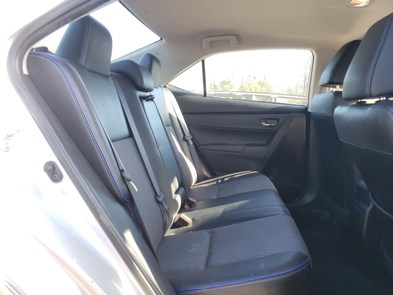 2017 Toyota Corolla - Image 10