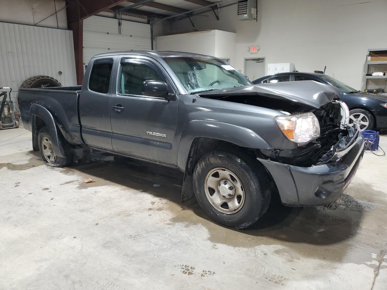 2009 Toyota Tacoma - Image 4