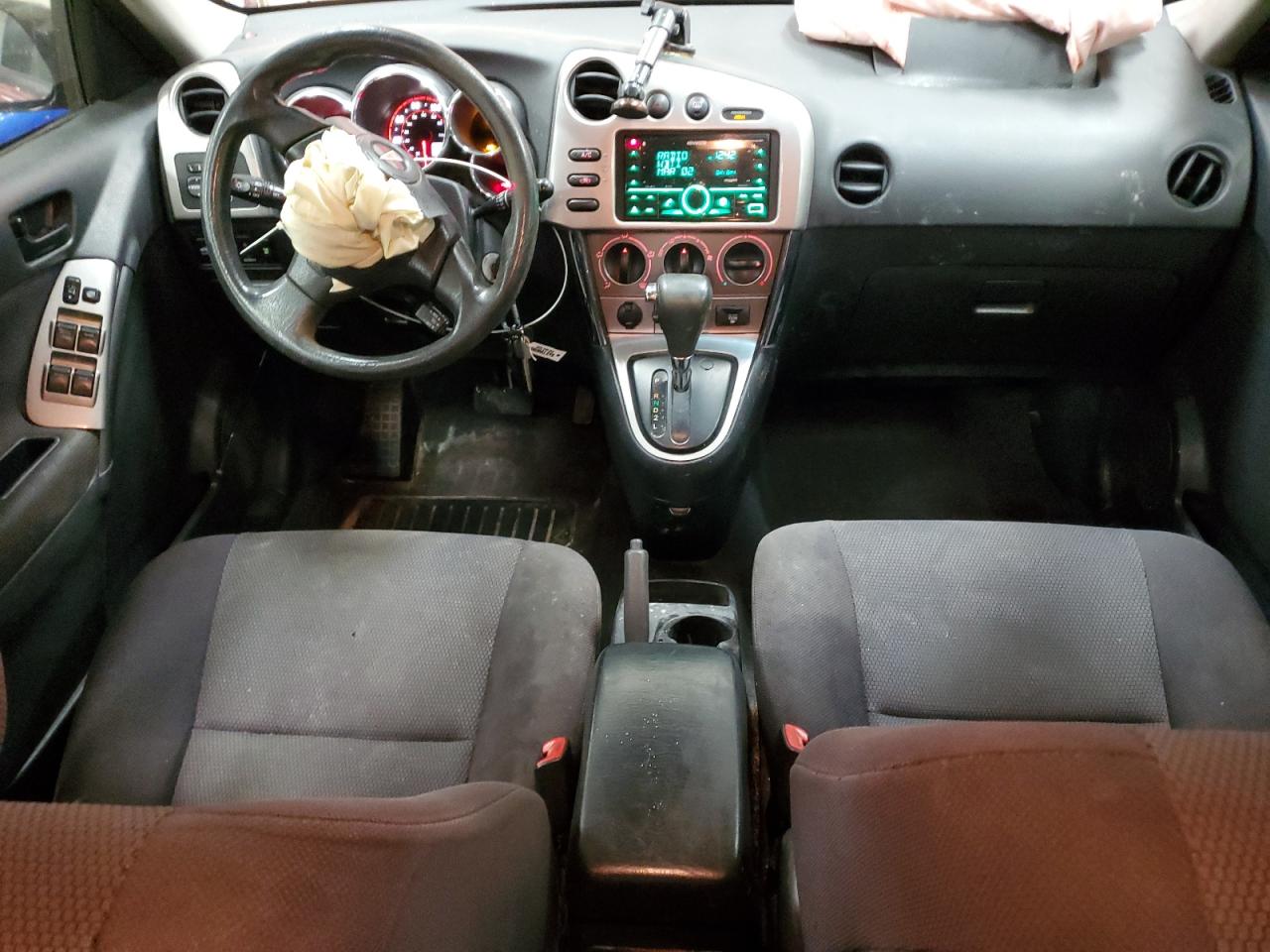 2005 Pontiac Vibe - Image 8