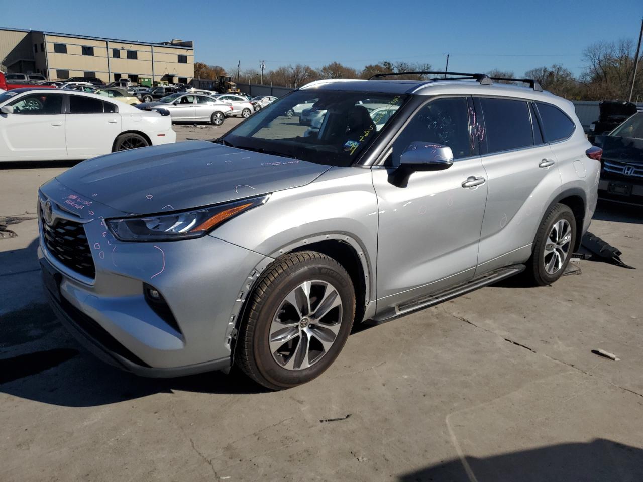 2020 TOYOTA HIGHLANDER