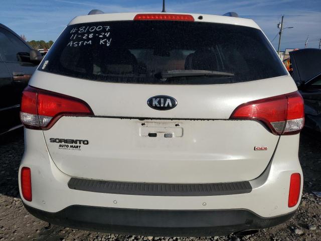  KIA SORENTO 2015 Белы