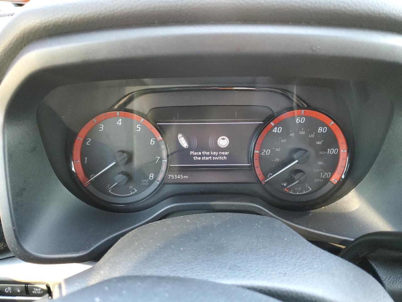 2021 Nissan Titan - Image 9