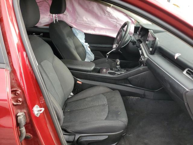  KIA K5 2021 Червоний