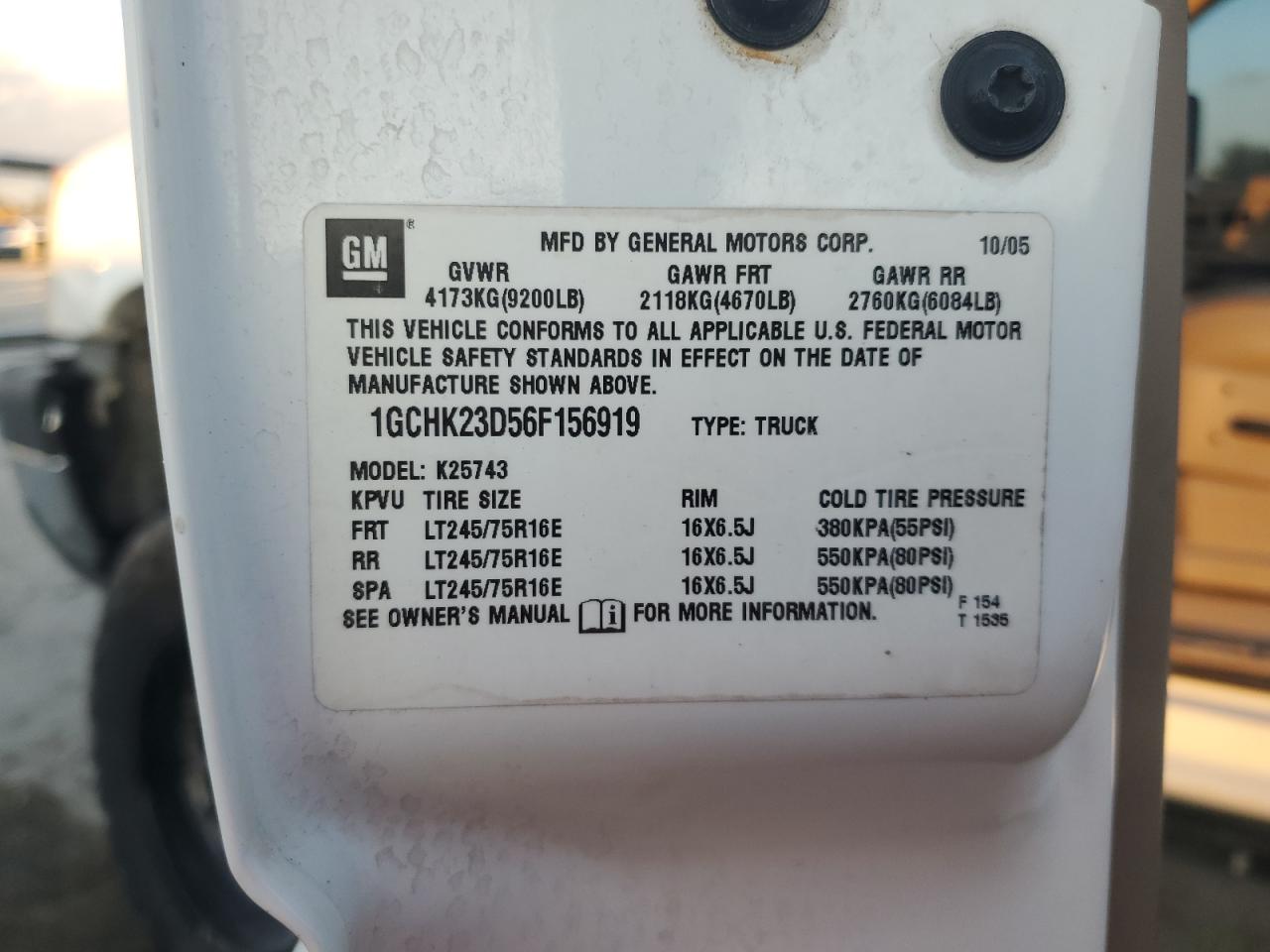 2006 Chevrolet Silverado - Image 12