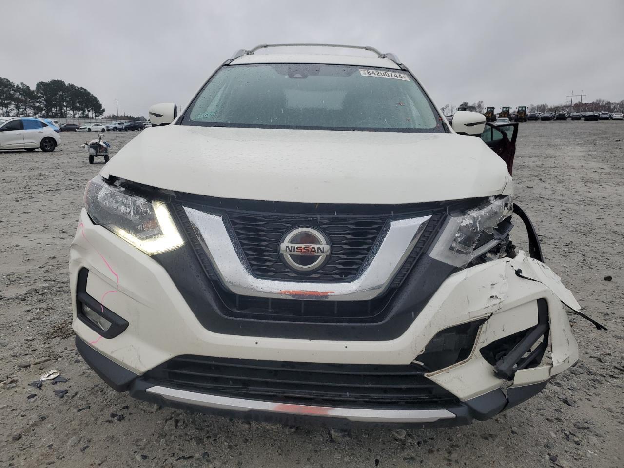 2018 Nissan Rogue - Image 5