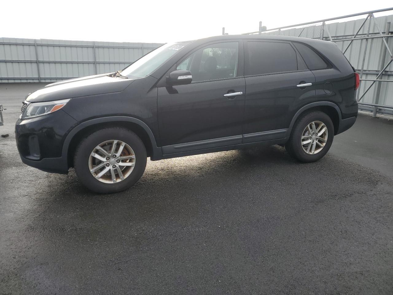 VIN 5XYKT3A66FG608807 2015 KIA SORENTO no.1