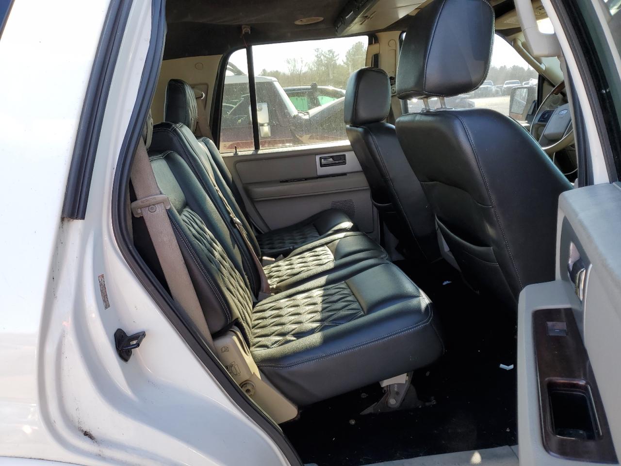 2008 Ford Expedition - Image 11