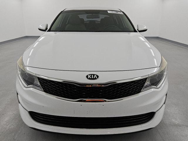  KIA OPTIMA 2017 Белы