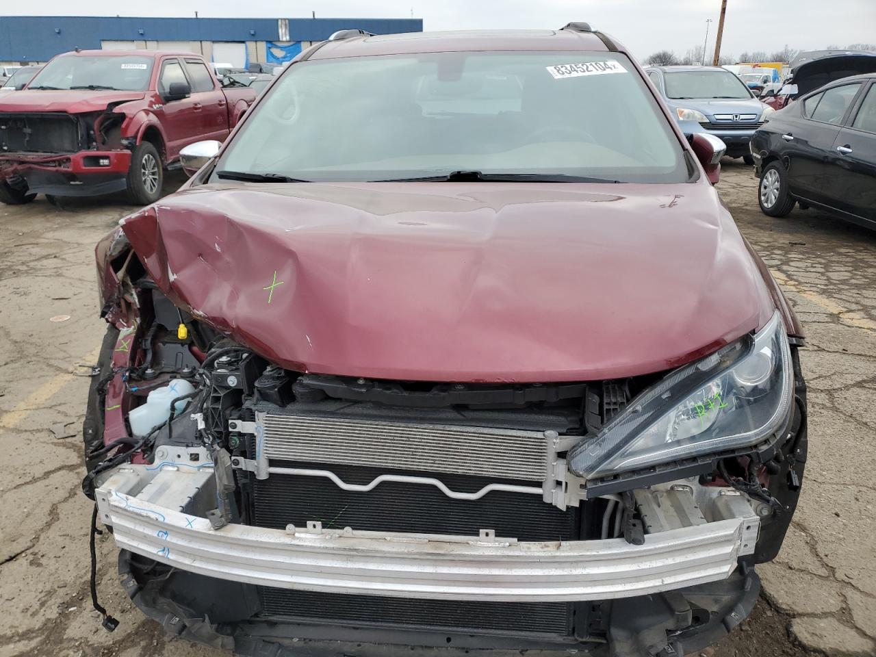 VIN 2C4RC1GG4KR705335 2019 CHRYSLER PACIFICA no.5