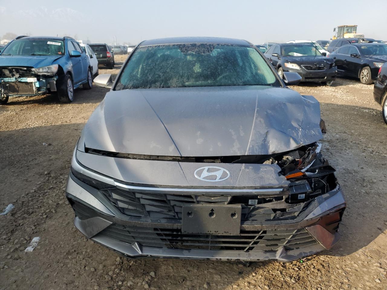 2024 Hyundai Elantra - Image 5