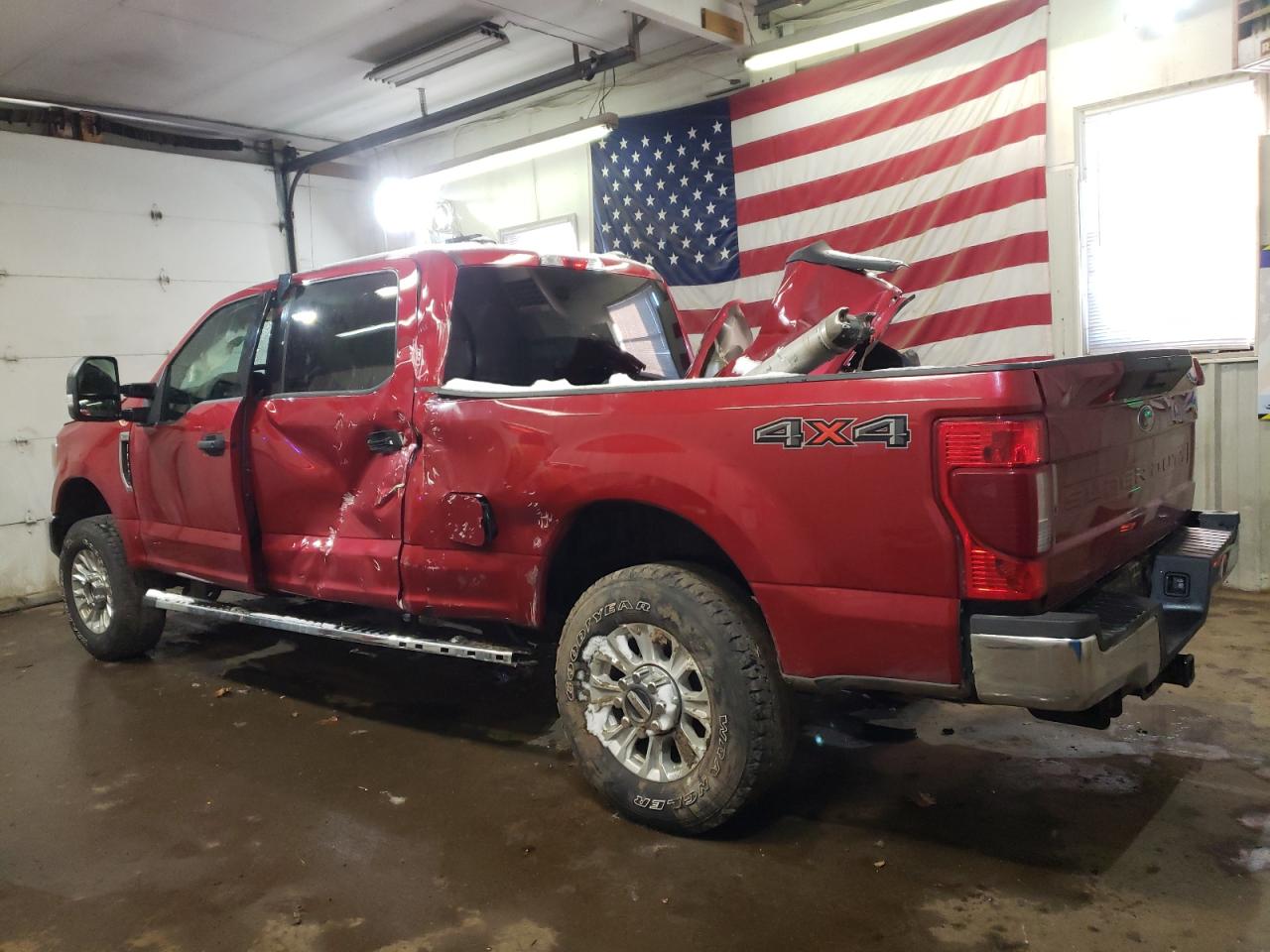 2022 Ford F350 - Image 2