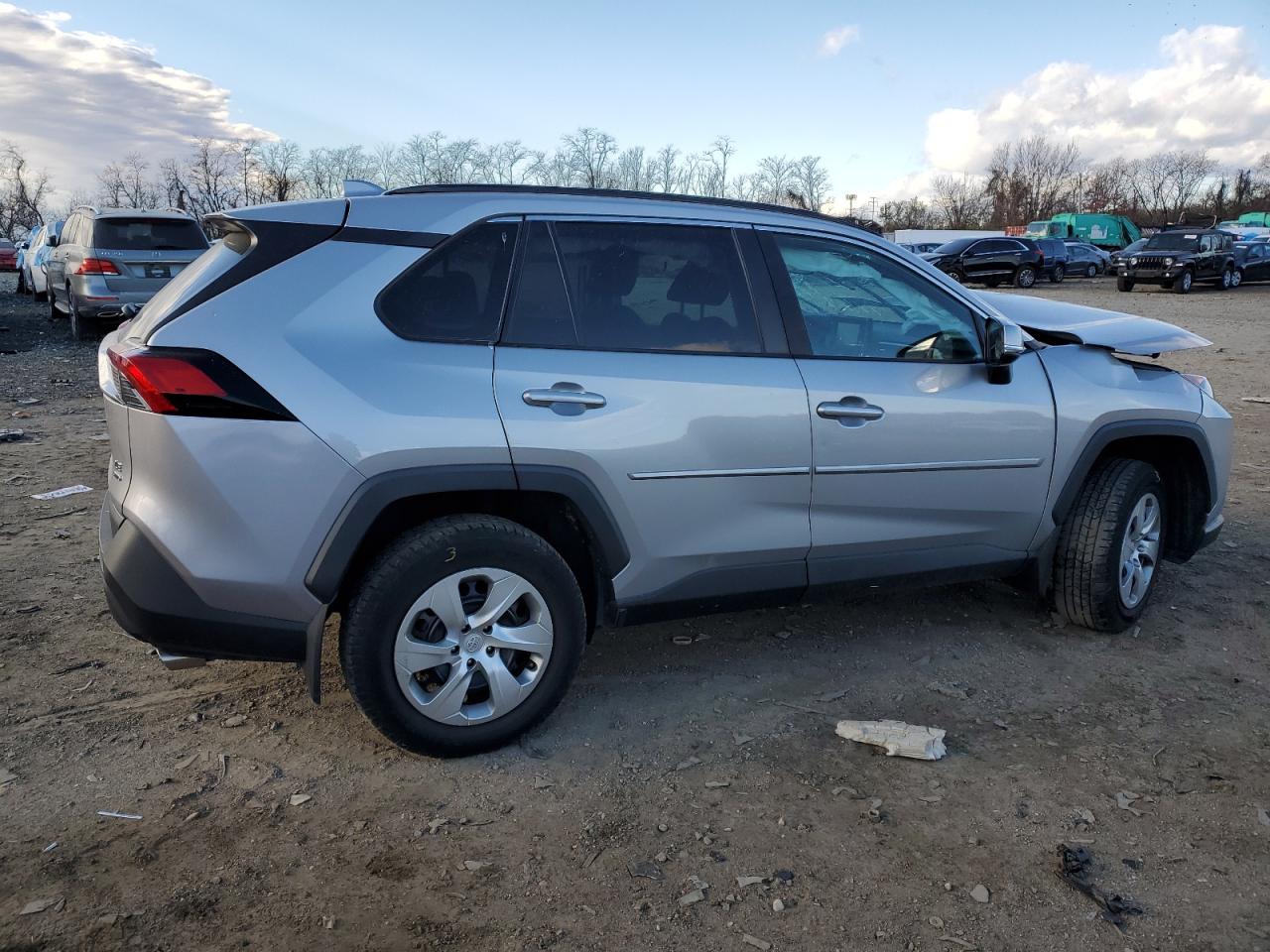 2019 Toyota RAV 4 - Image 3