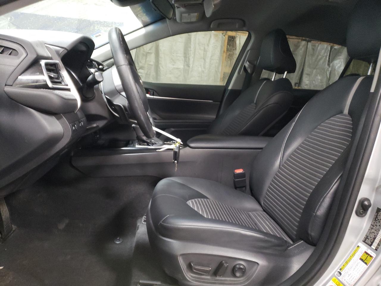 2018 Toyota Camry - Image 7