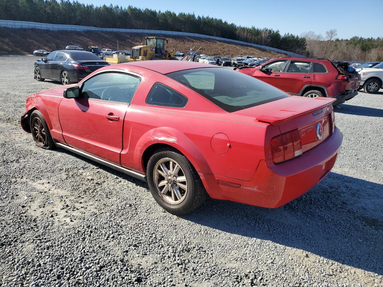 2007 Ford Mustang - Image 2