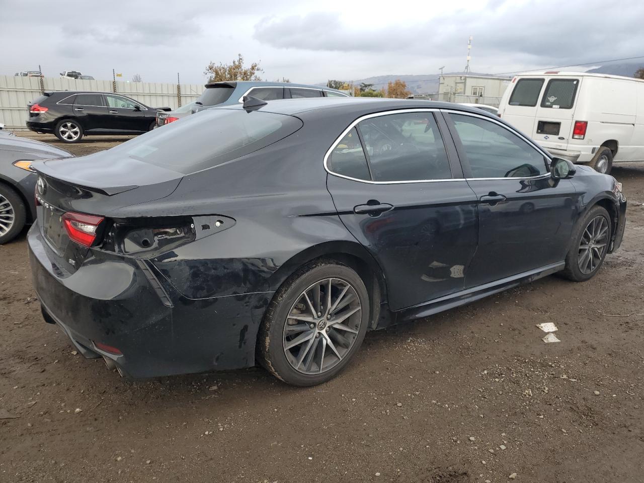 2021 Toyota Camry - Image 3