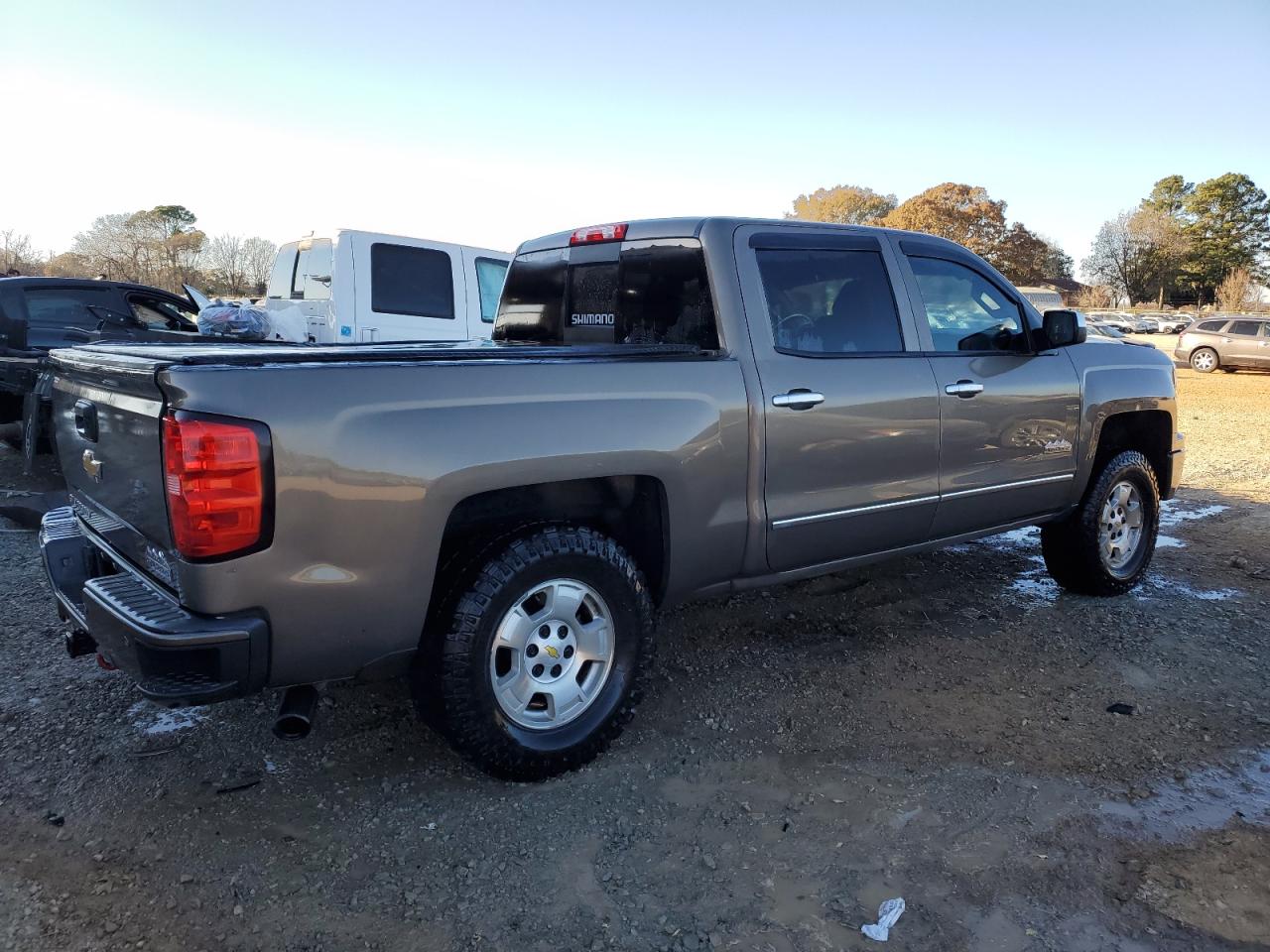 2014 Chevrolet Silverado - Image 3
