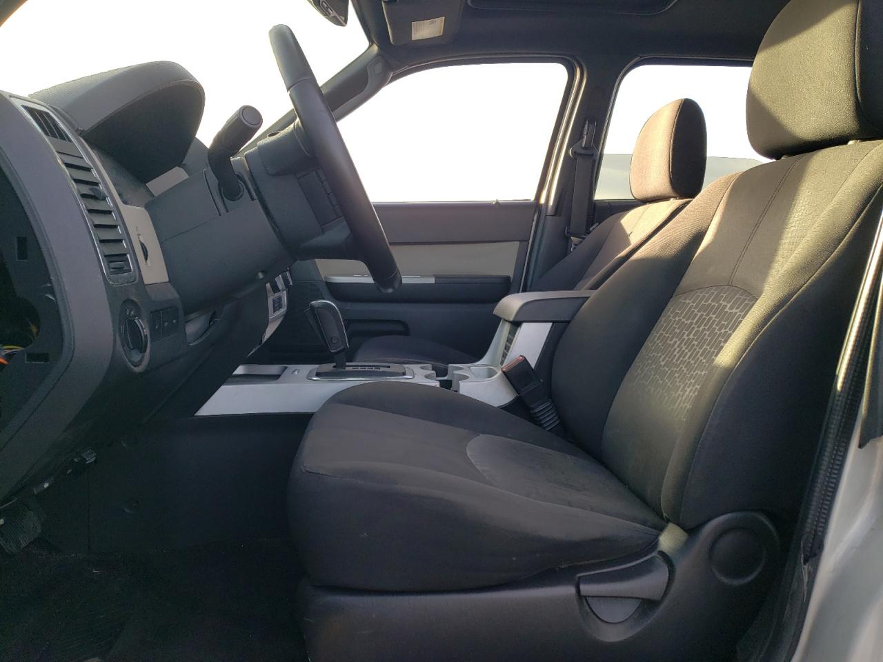 2009 Mercury Mariner VIN: 4M2CU81709KJ18685 Lot: 84947614