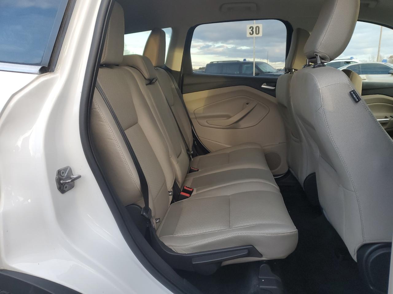 2019 Ford Escape - Image 11