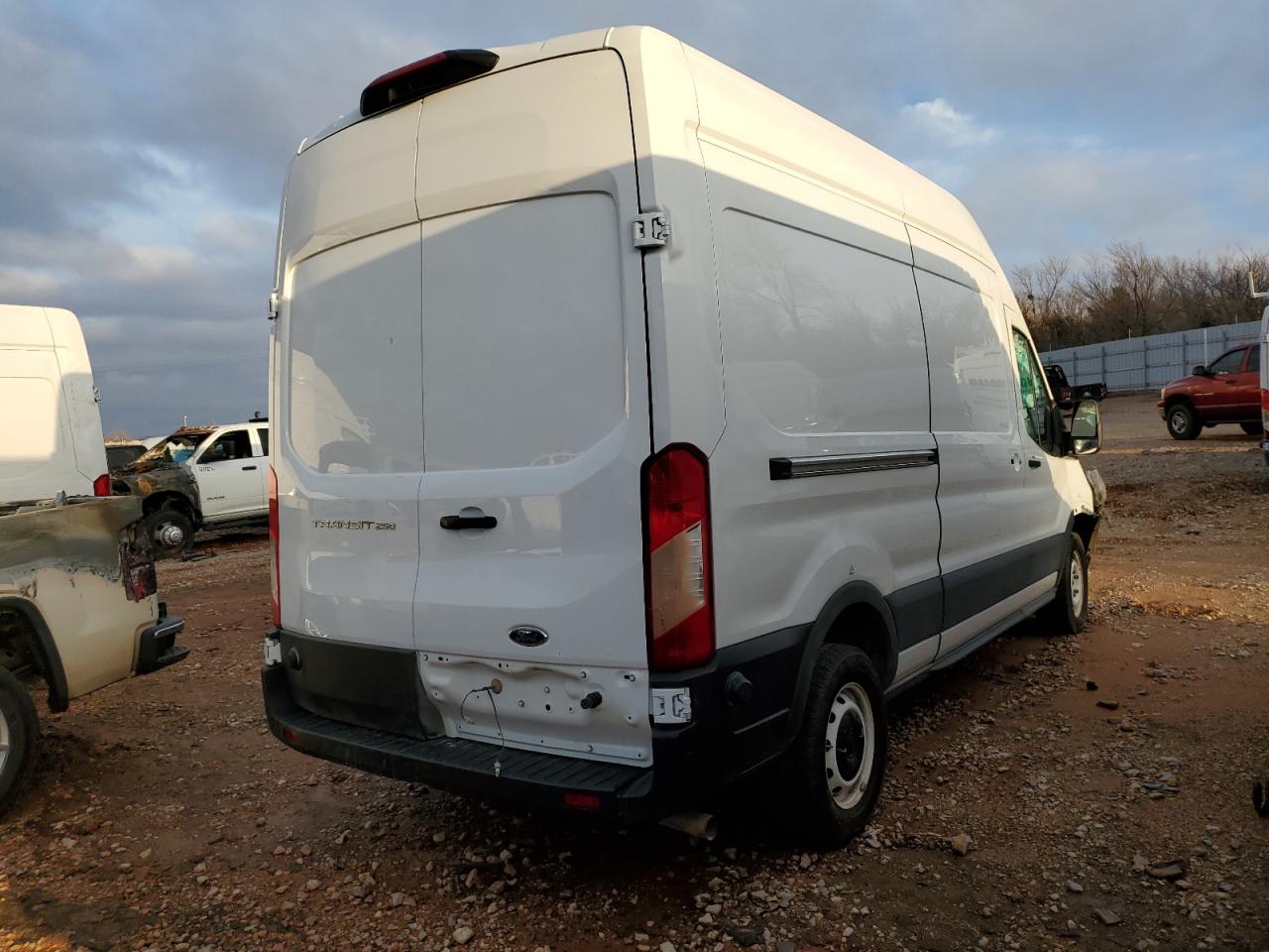 VIN 1FTBR1X87PKA66804 2023 FORD TRANSIT no.3