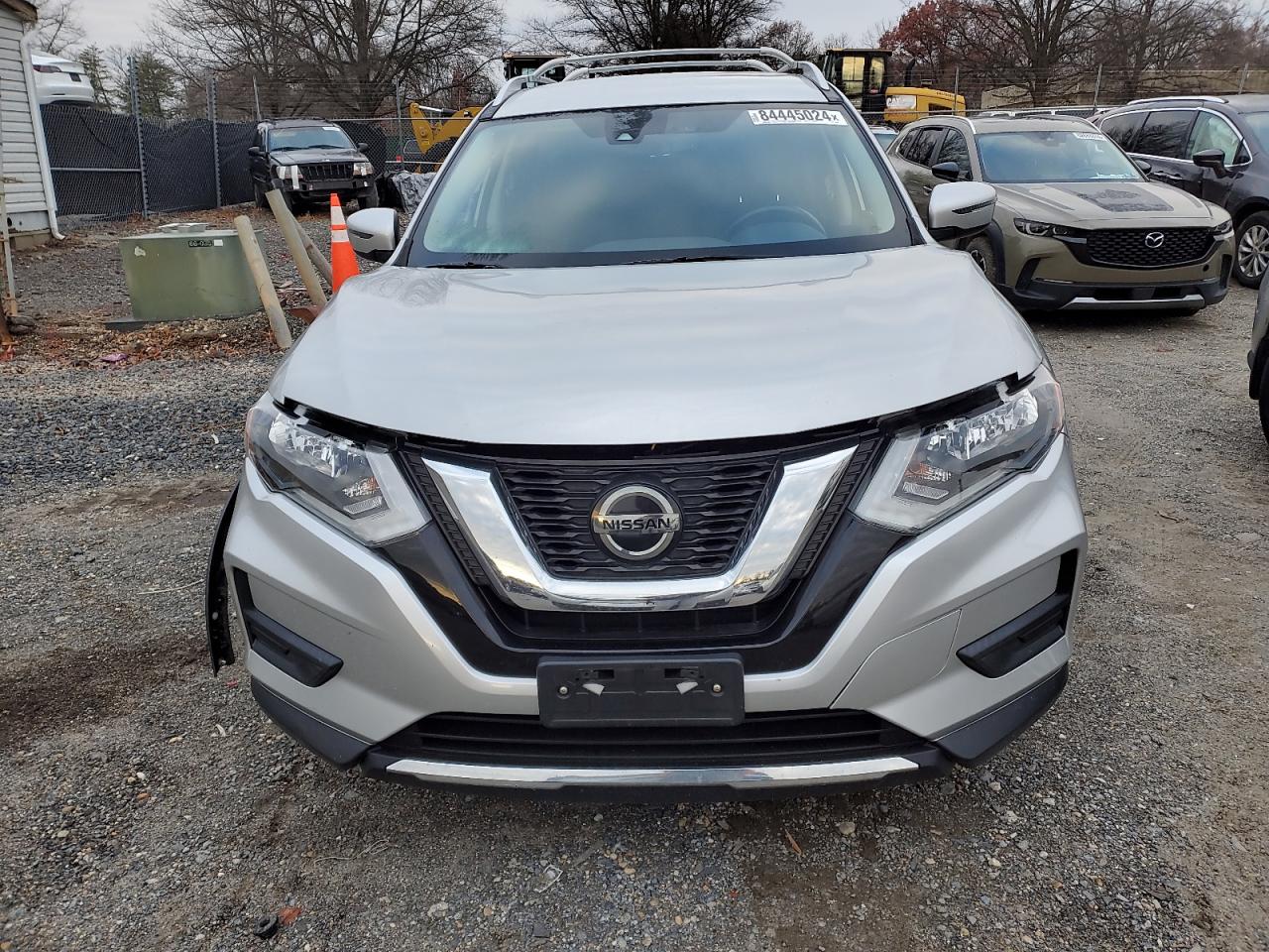 2020 Nissan Rogue - Image 5