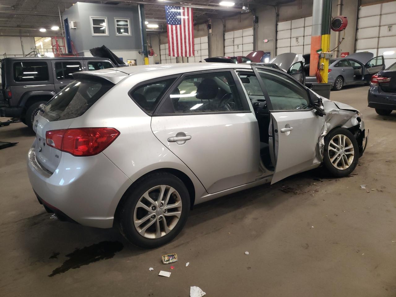 2011 Kia Forte - Image 3