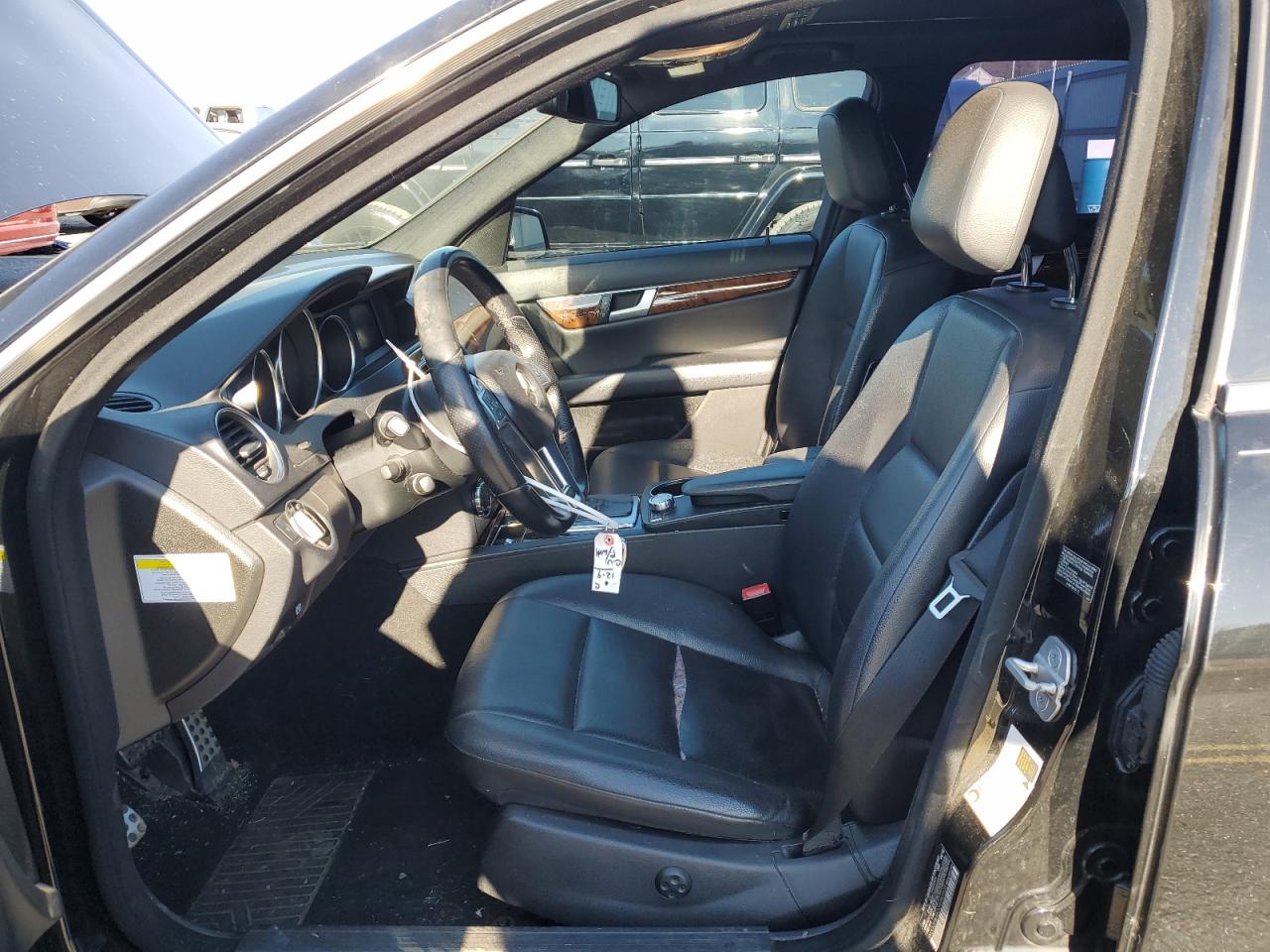 2013 Mercedes-Benz C 300 4Matic VIN: WDDGF8AB2DR263903 Lot: 84560024