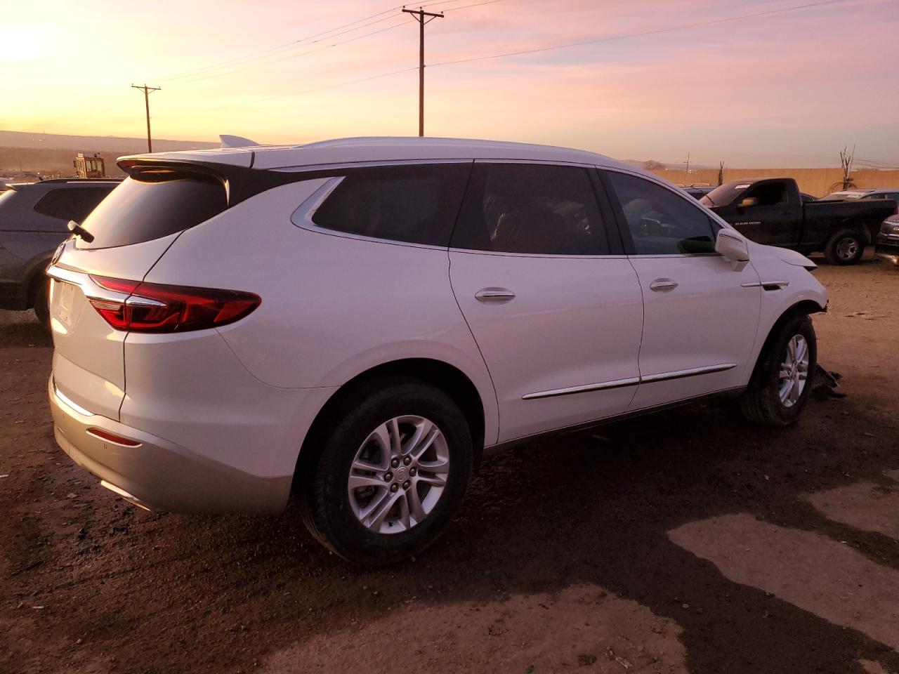 2020 Buick Enclave - Image 3