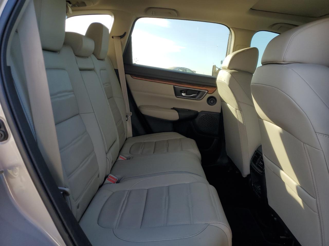 2018 Honda CR-V - Image 11