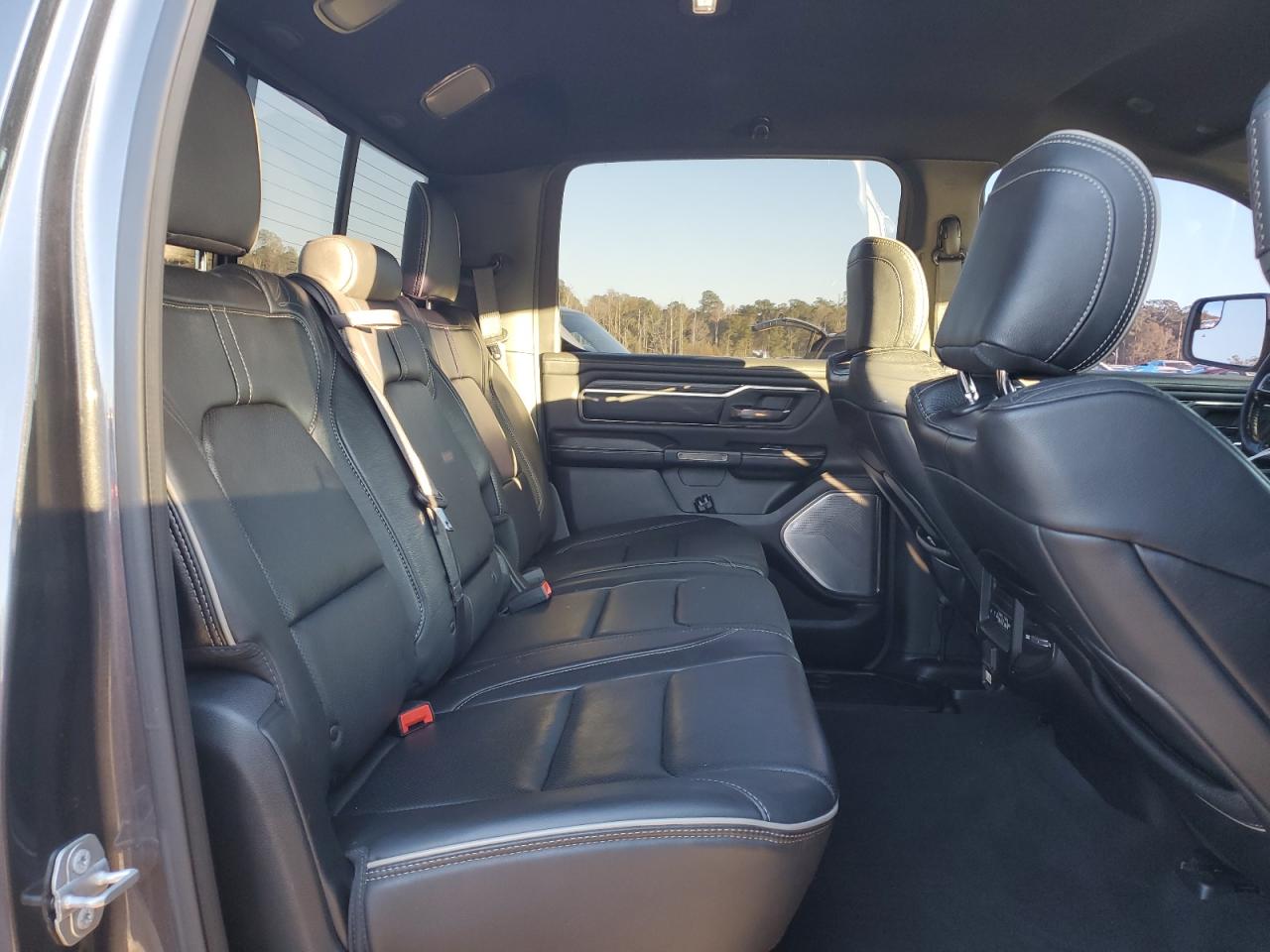 2019 RAM 1500 - Image 10