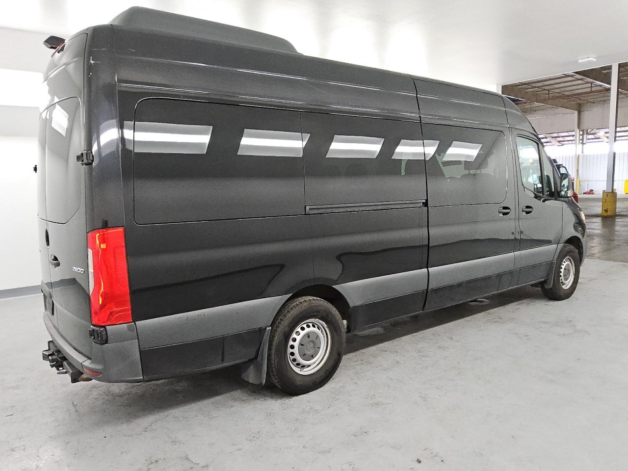 2019 Mercedes-Benz Sprinter - Image 3