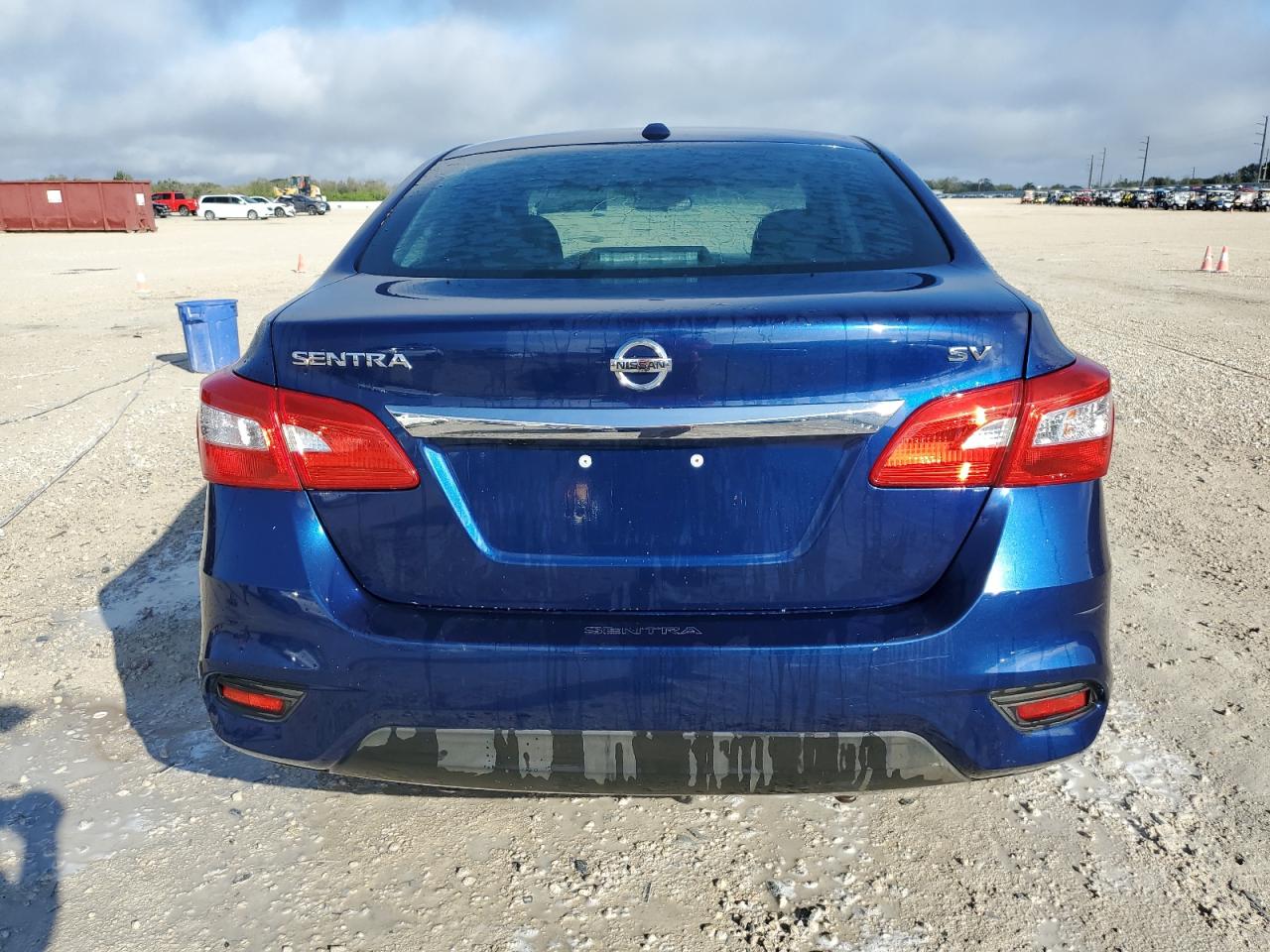 2018 Nissan Sentra - Image 6