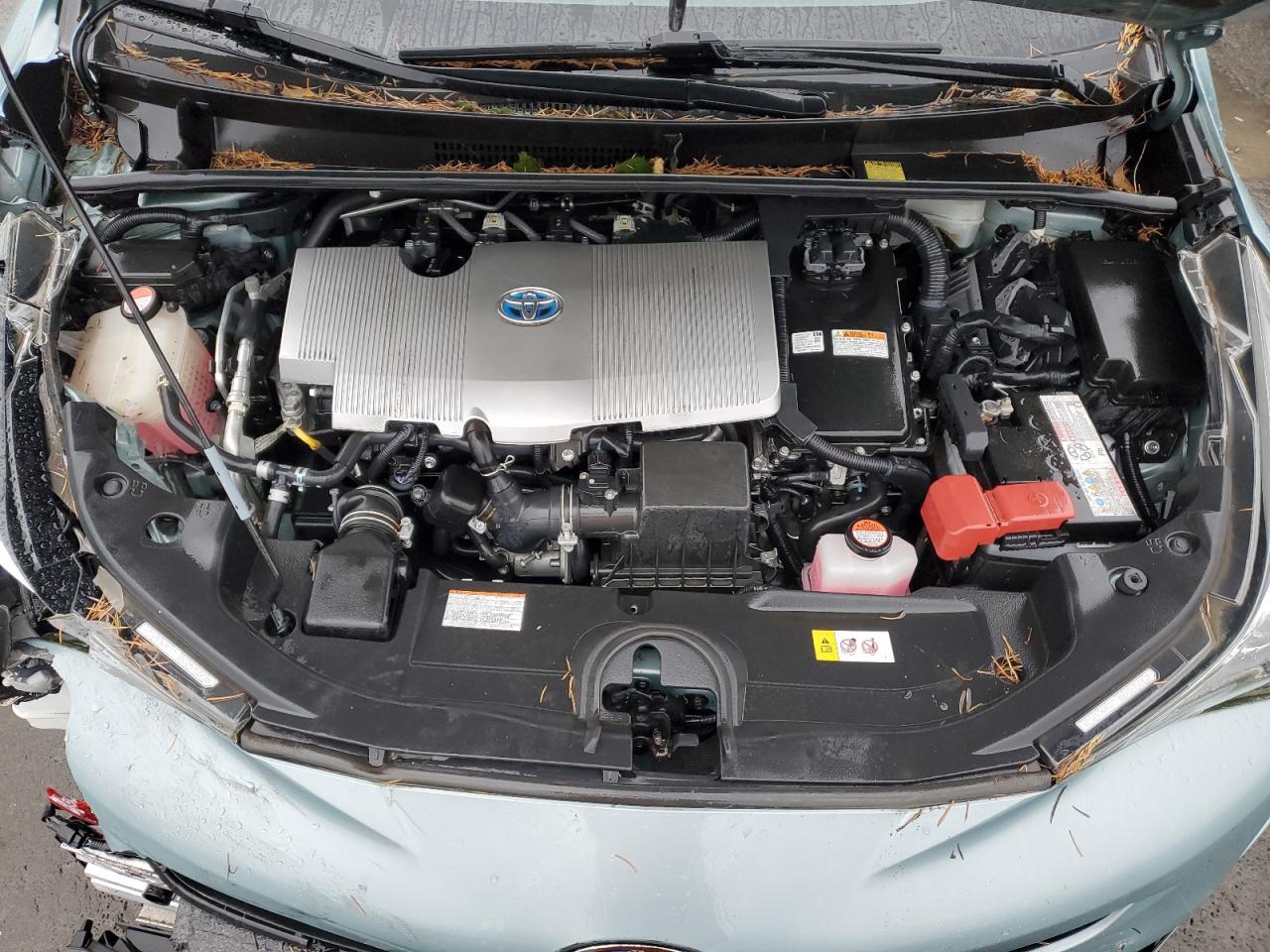 2016 Toyota Prius - Image 11