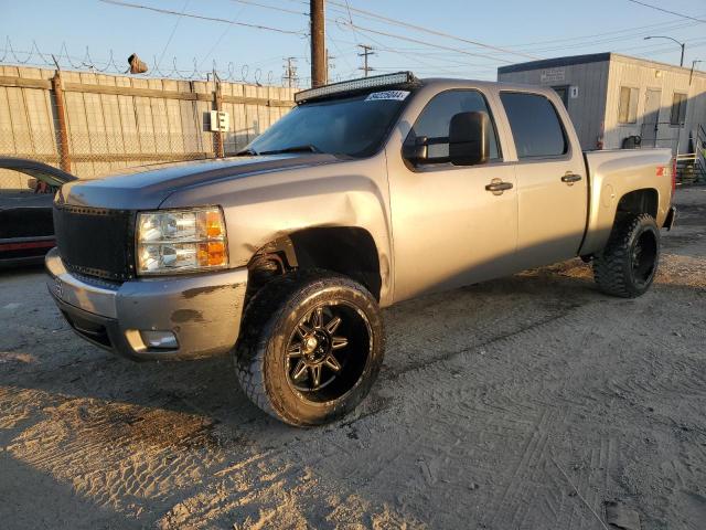 2008 Chevrolet Silverado K1500 продається в Los Angeles, CA - Front End