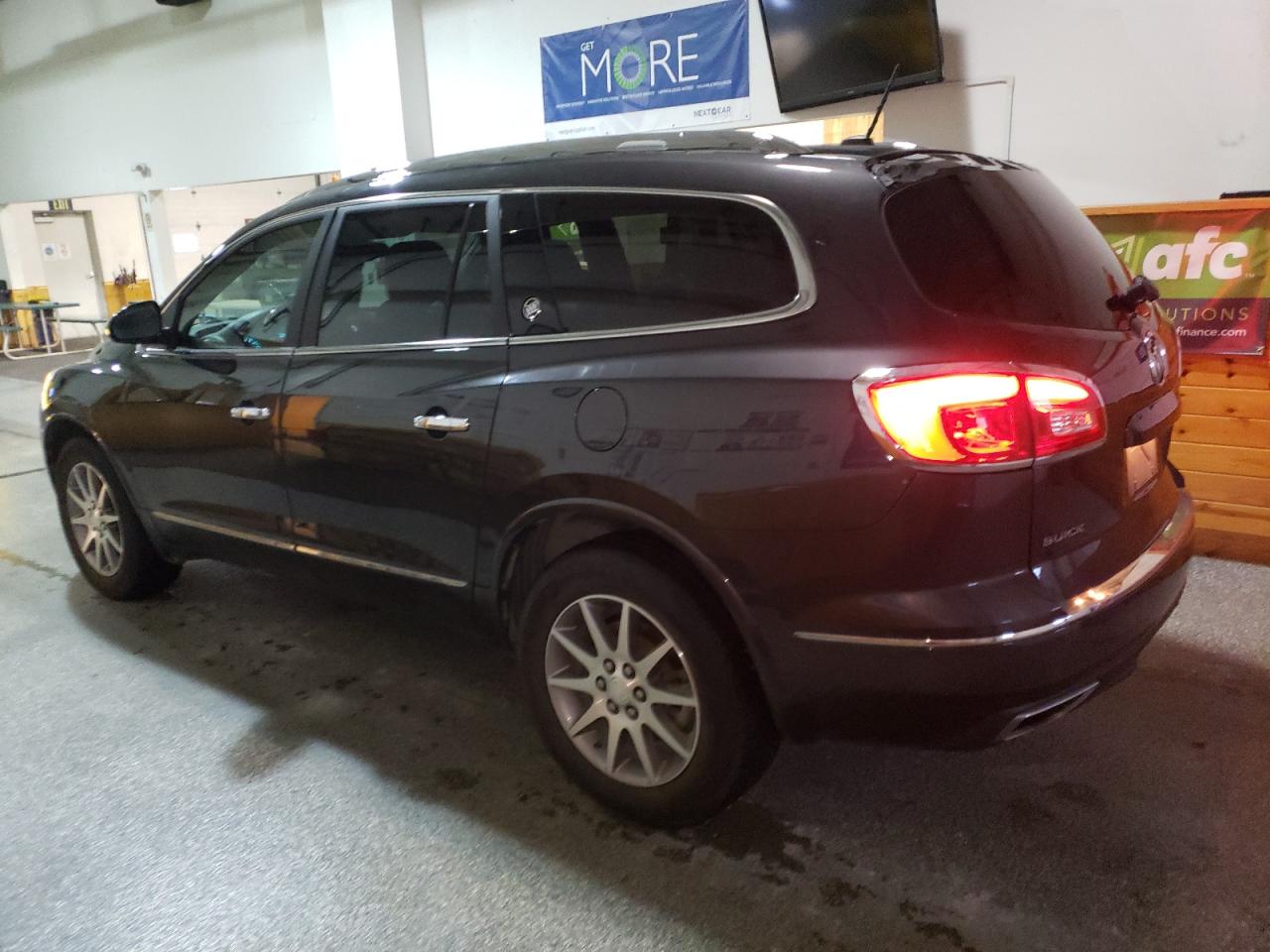 VIN 5GAKVBKD9FJ291088 2015 BUICK ENCLAVE no.2