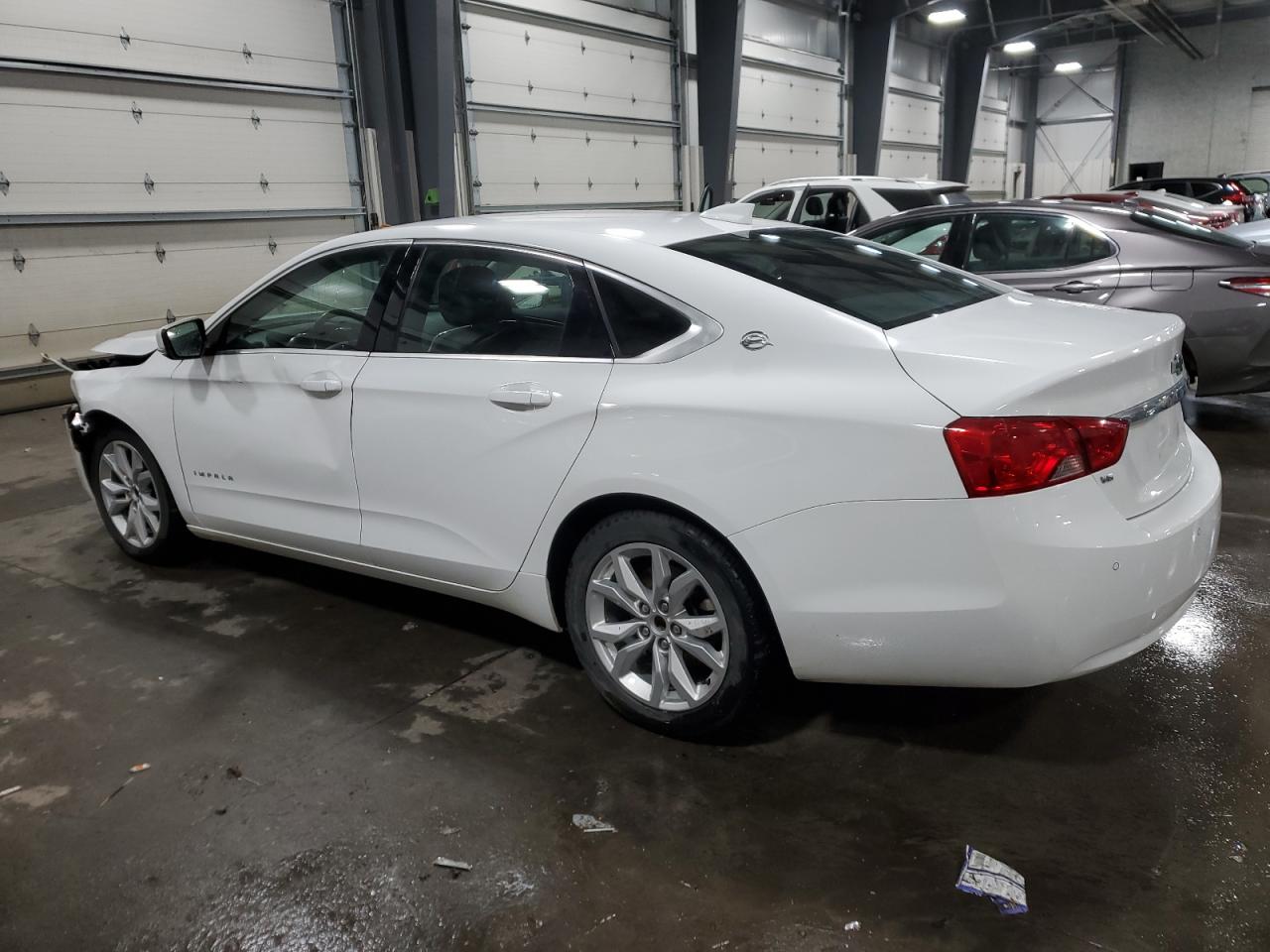 2016 Chevrolet Impala - Image 2