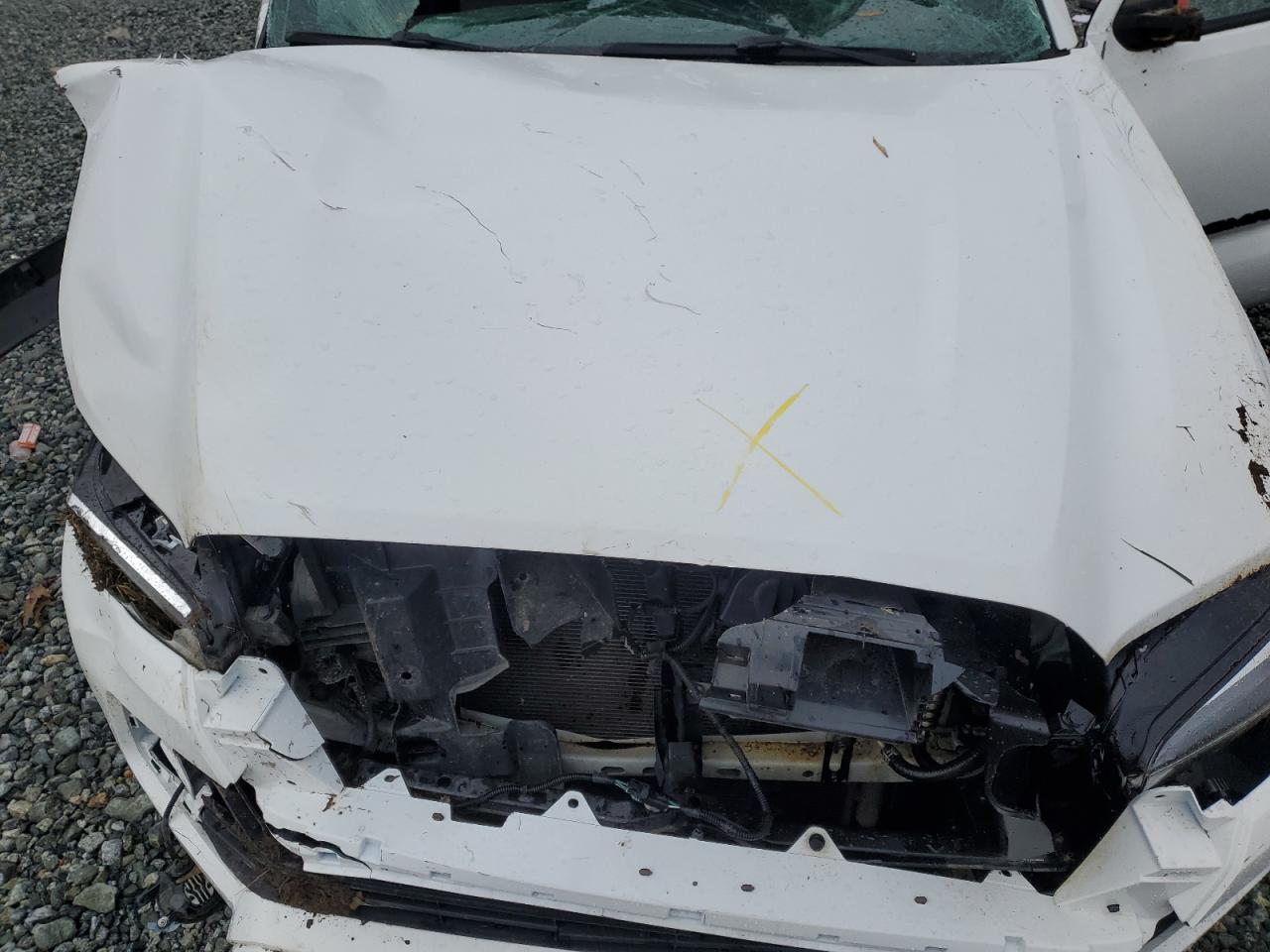 2020 Toyota Tacoma - Image 12