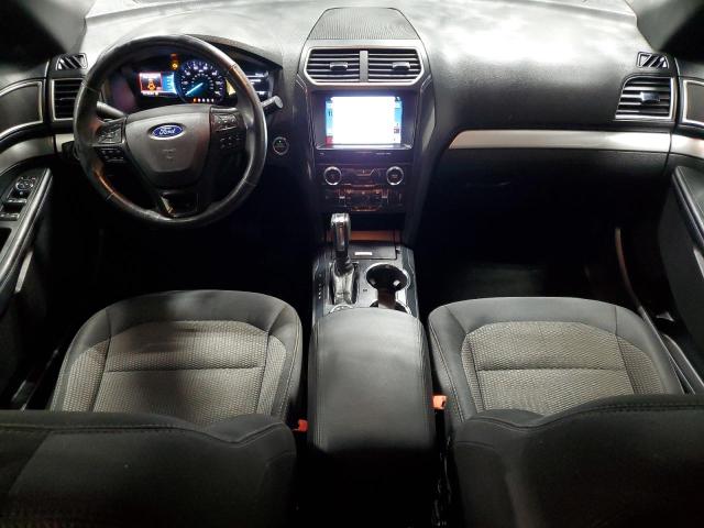 Parquets FORD EXPLORER 2017 Biały