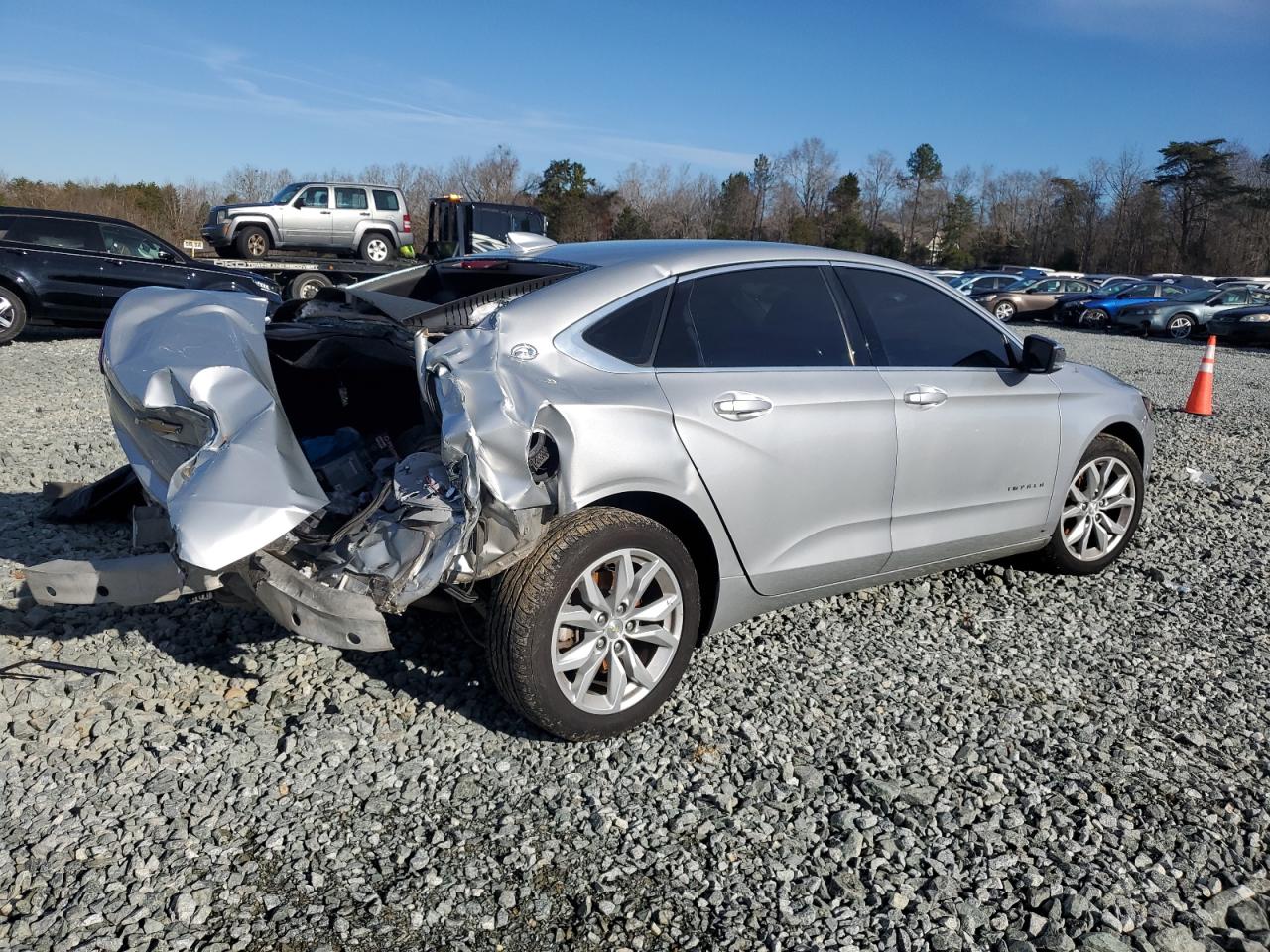 2017 Chevrolet Impala - Image 3