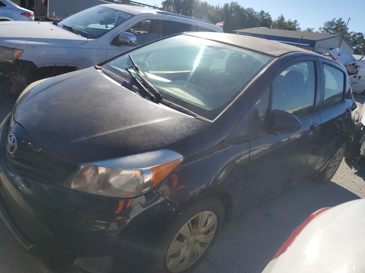 2012 Toyota Yaris - Image 1