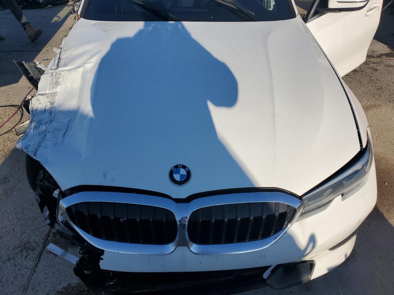 2020 BMW 330Xi VIN: 3MW5R7J08L8B24138 Lot: 86826024