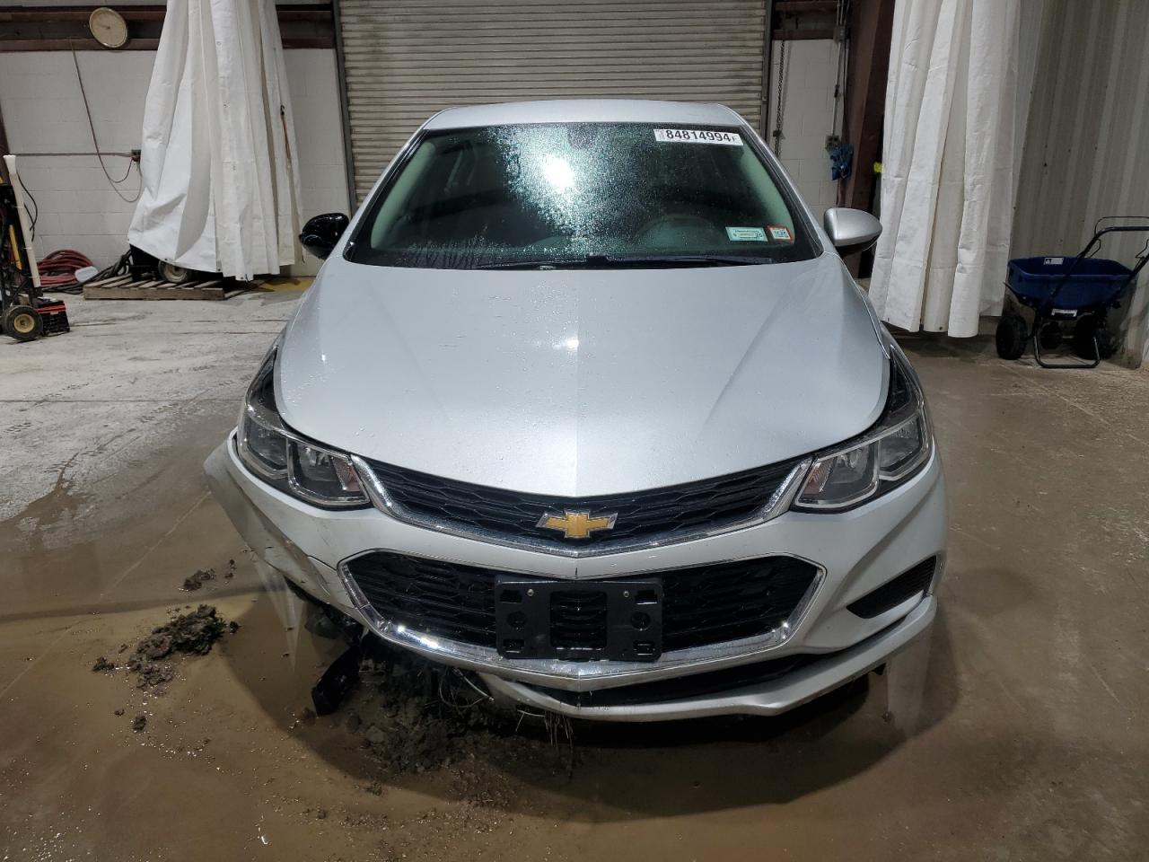2018 Chevrolet Cruze - Image 5